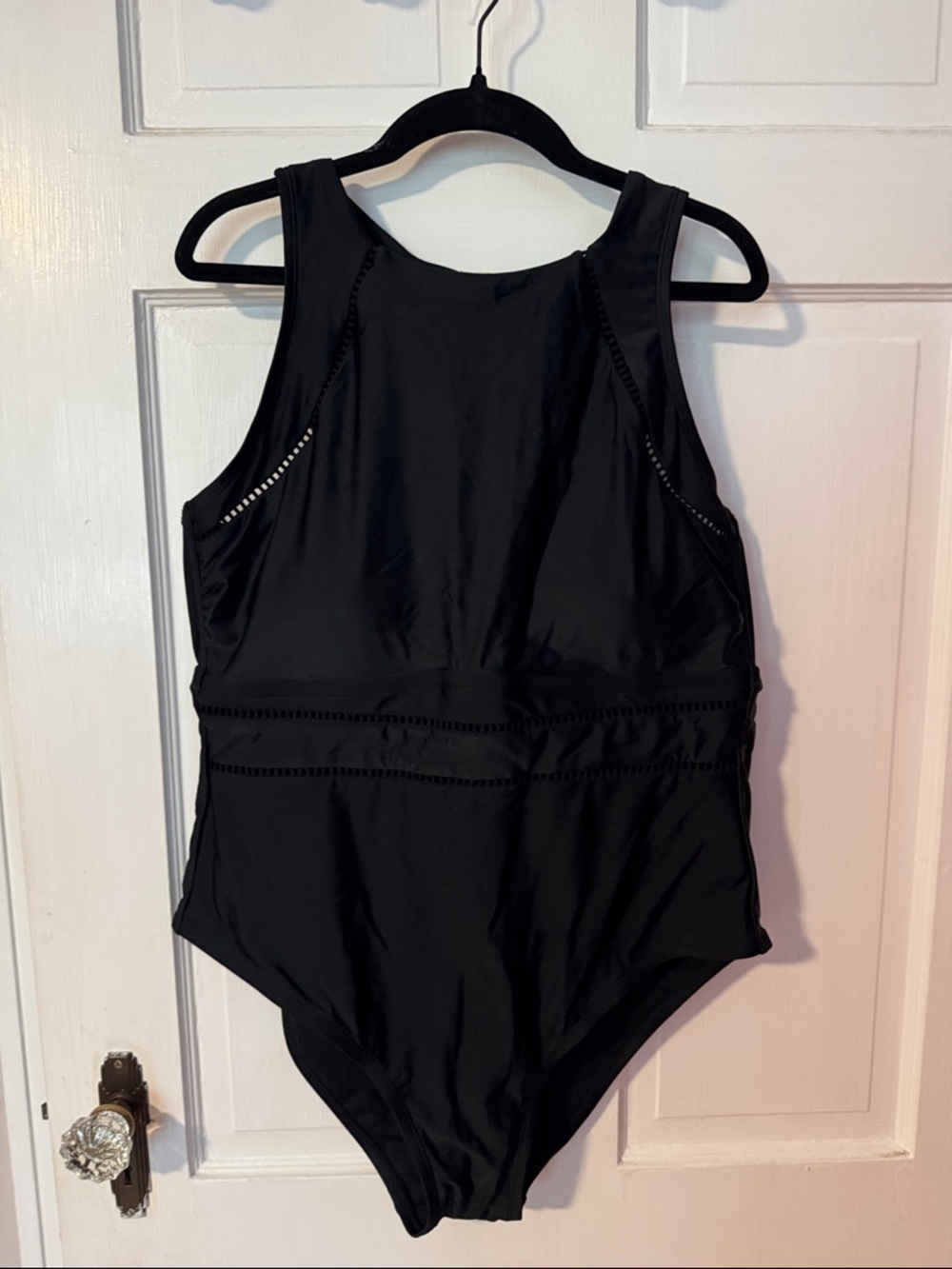 NWT Shade & Shore Black  One-Piece Swimsuit with Eyelet Trim Size 16